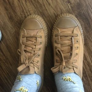 PF FLYER BROWN SNEAKER